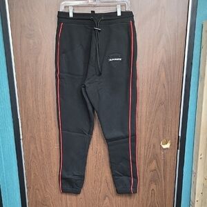 Alphalete Size M Black and Red Varsity Jogger Pant